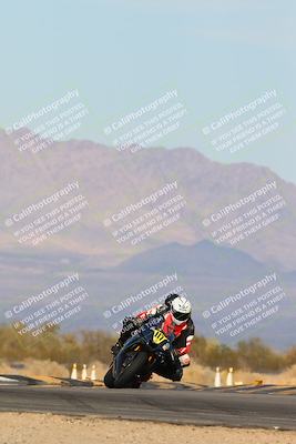 media/Feb-08-2025-CVMA (Sat) [[fcc6d2831a]]/Race 11-Amateur Supersport Open/